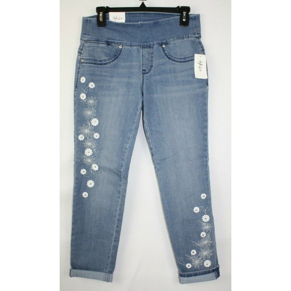 Style & co Women's Low Rise Boyfriend Novelty Jean Jeggings Size XS with Design - Picture 2 of 4